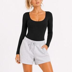 HYZ Long Sleeve Scoop Neck Bodysuit Black Size L